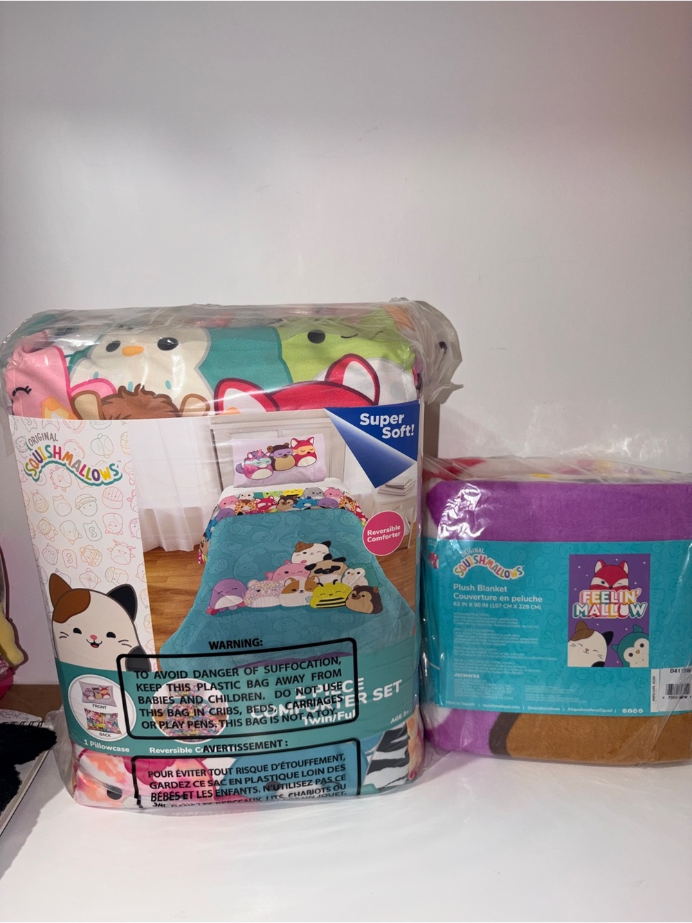 Squishmallows Kids Plush Bedding Set Comforter plus Throw blanket
